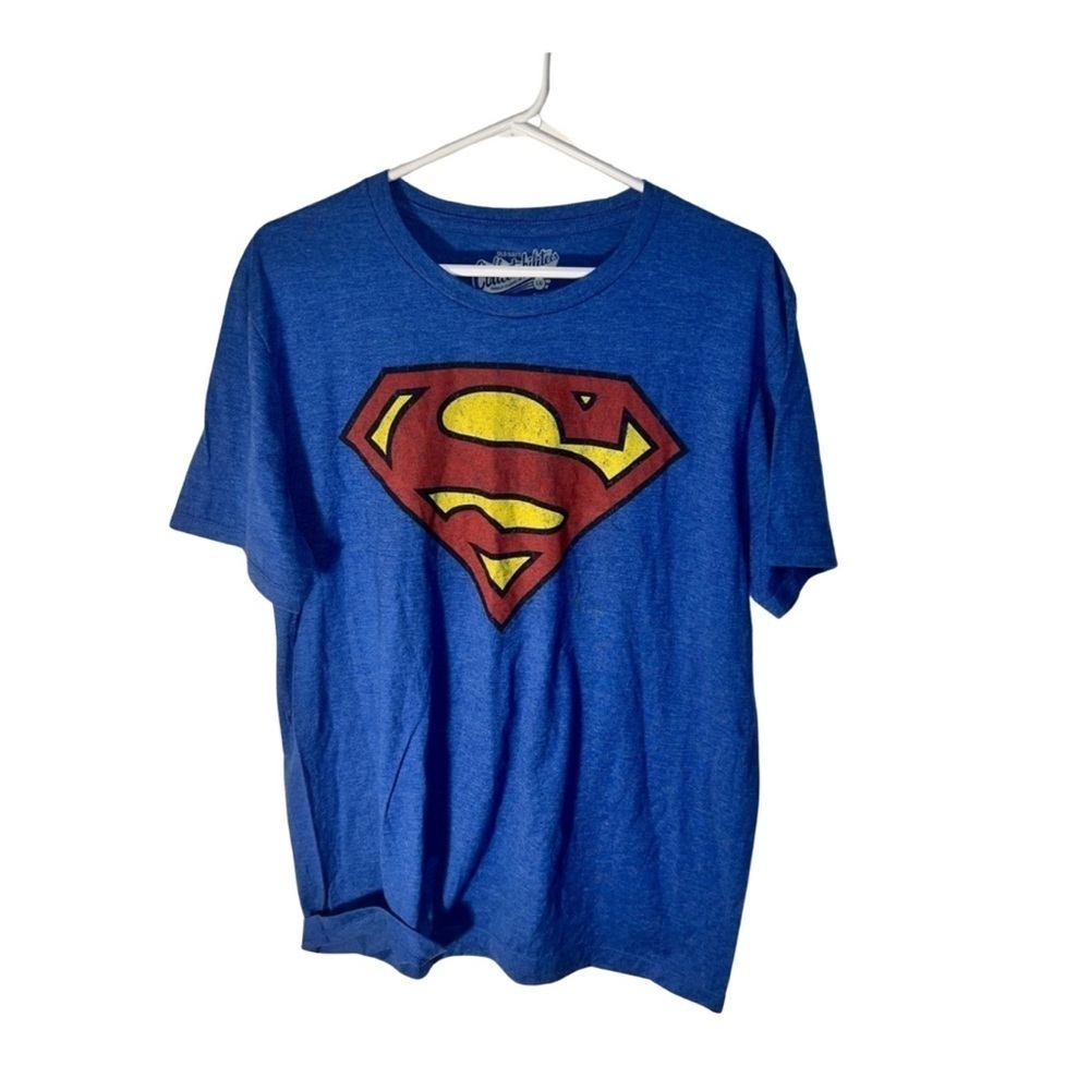 Old Navy Collectabilitees Superman Logo Blue Tee Size Large Made in Mexico